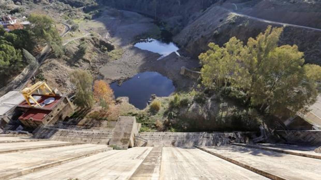 Estado del embalse del Guadalmellato el pasado mes de diciembre