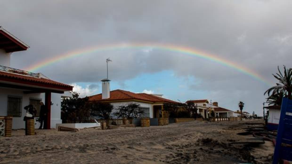Así quedó La Antilla (Huelva) tras el paso del primer temporal