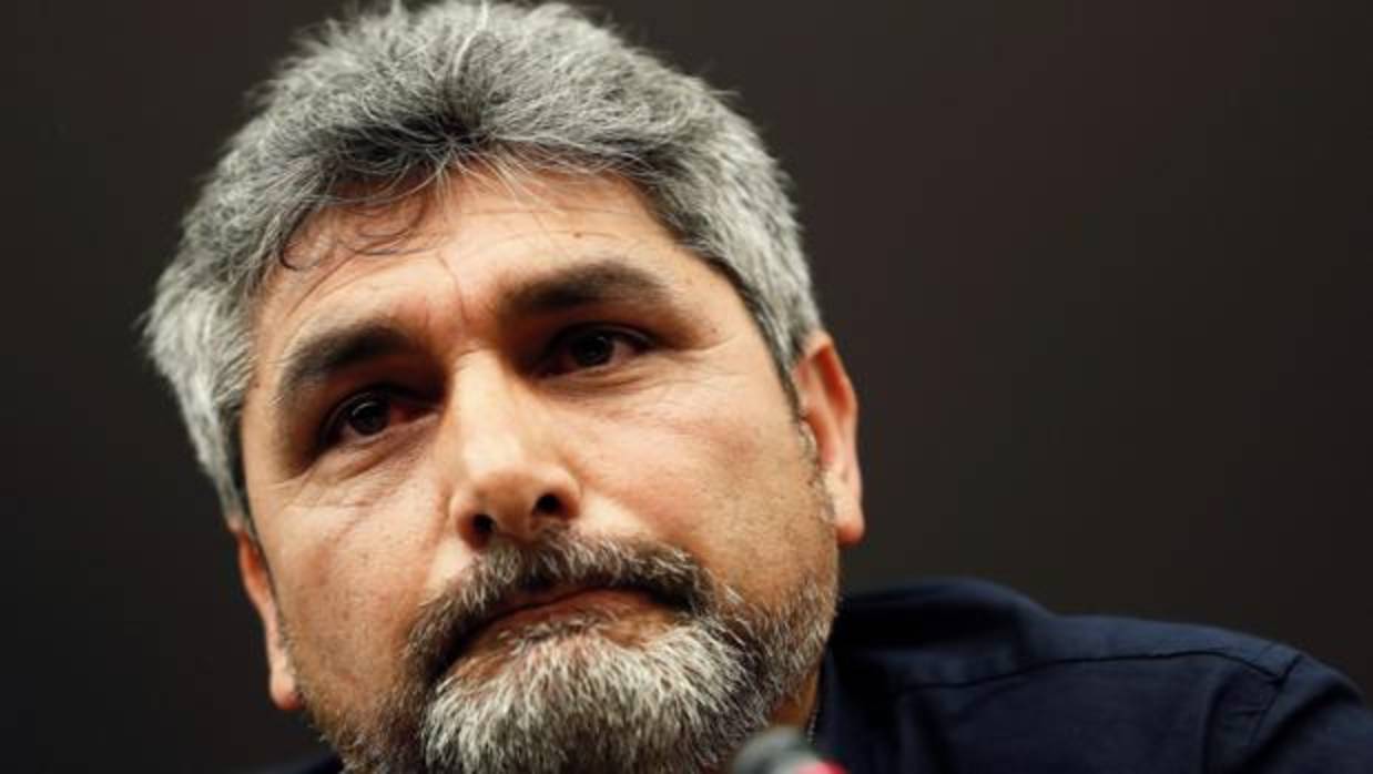 Cortés cree que detrás de la iniciativa del PNV están los presos de ETA