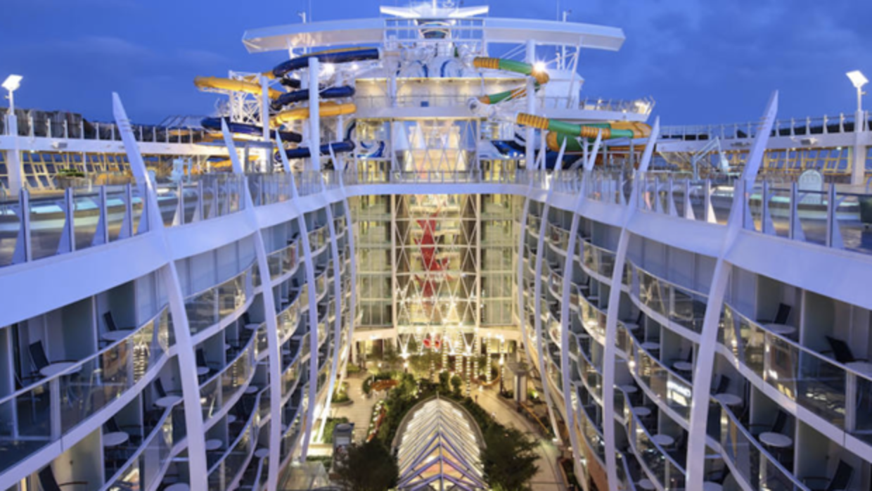 Vista interior del nuevo crucero