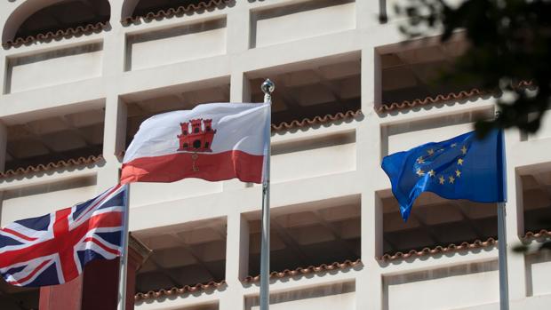 Se estrechan los lazos entre ambos paises