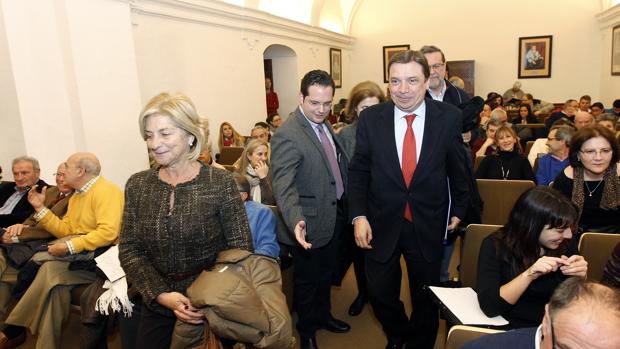 Luis Planas en un acto en la Universidad de Córdoba
