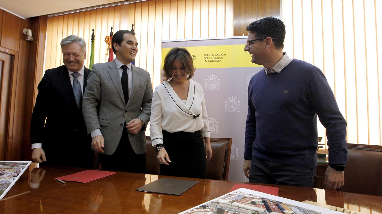 Firma del Acuerdo para la cesión de los terrenos para construir las dos nuevas comisarías de Policía