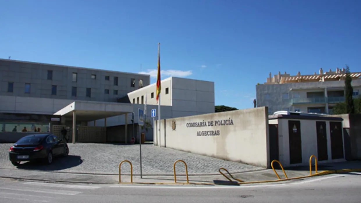 Imagen de la comisaría del Cuerpo Nacional de Policía de Algeciras.