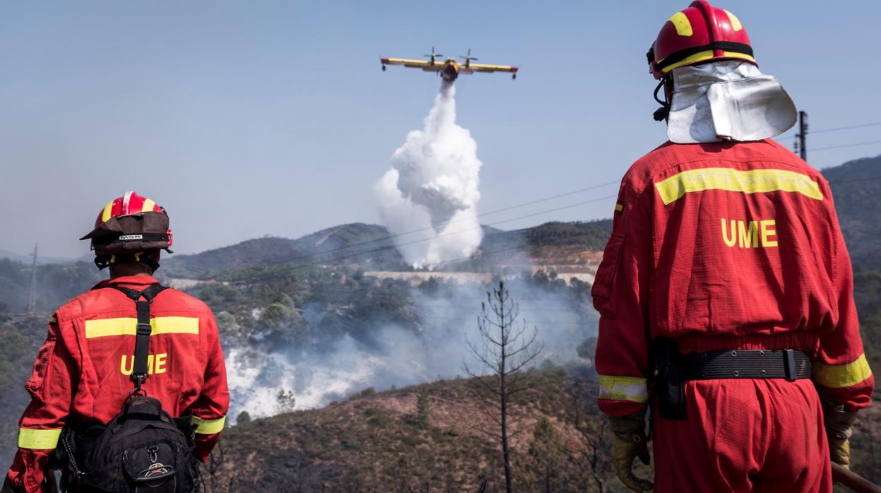 El incendio de Nerva ha obligado la movilización de la UME