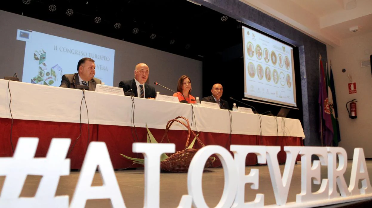 Presentación del Congreso de aloe vera en Córdoba