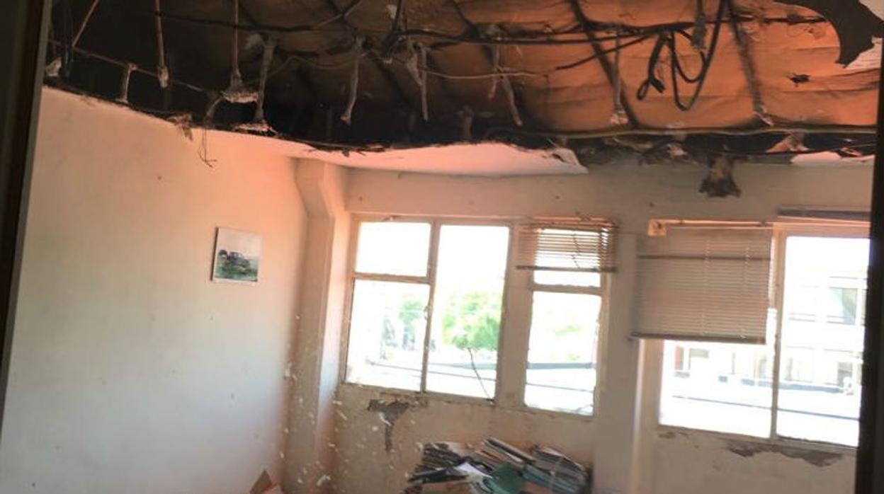 Estado de una de las oficinaas del parque empresarial Santana