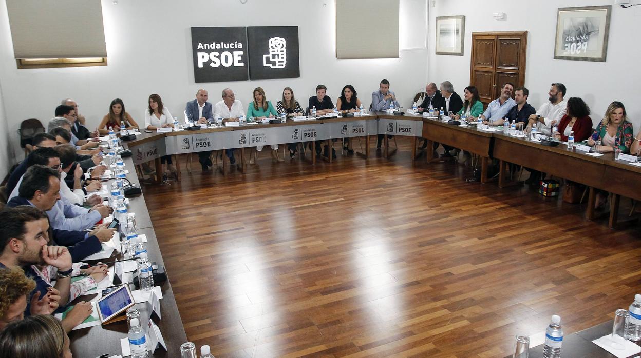 Reunión de la Comisión Ejecutiva Regional del PSOE celebrada este martes