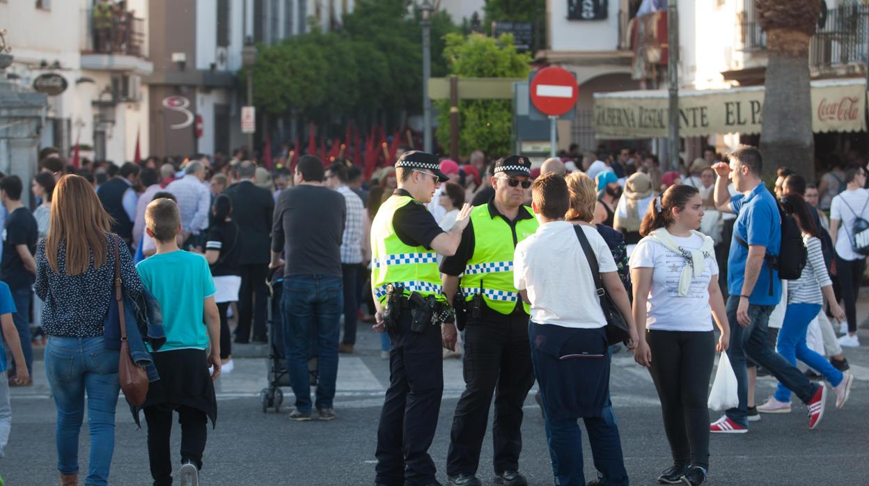 Control de la Policía Local en la Semana Santa cordobesa
