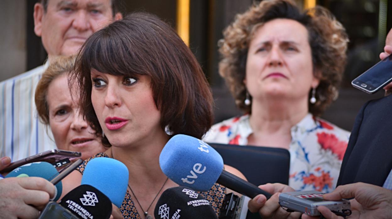 Juana Rivas, a la salida de los juzgados de Granada.