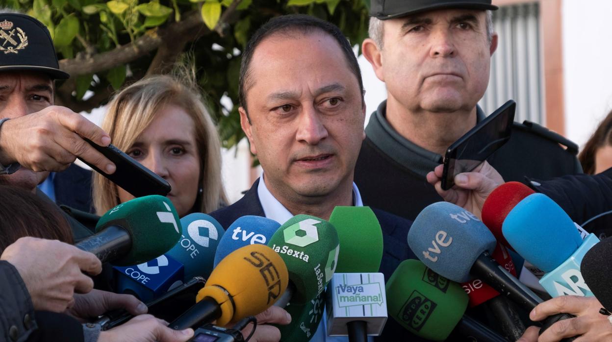 Alfonso Rodríguez Gómez de Celis, este lunes, tras el hallazgo del cadáver de Laura Luelmo en El Campillo