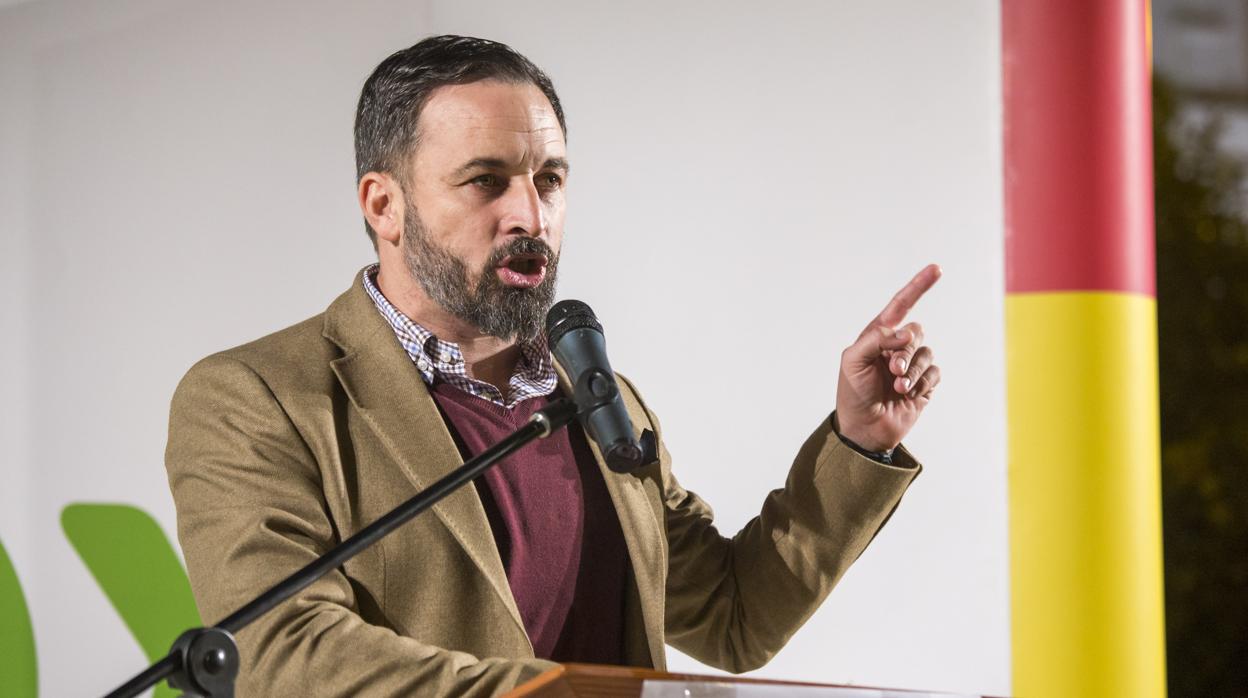 El líder de Vox en un mitin de Huelva