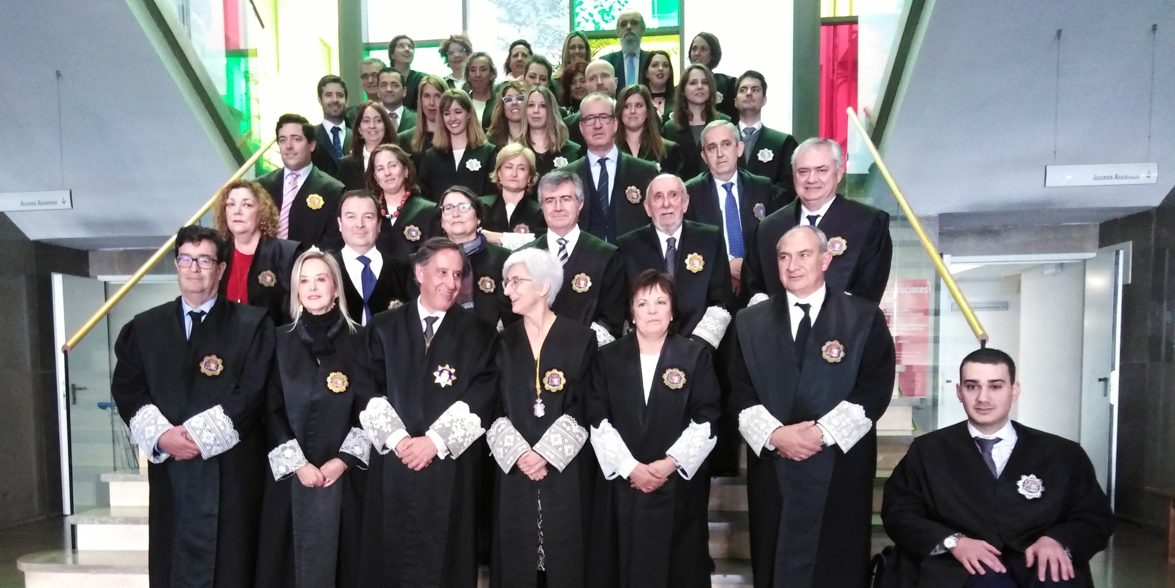 La fiscal general destaca «la apertura a la sociedad» del proyecto de