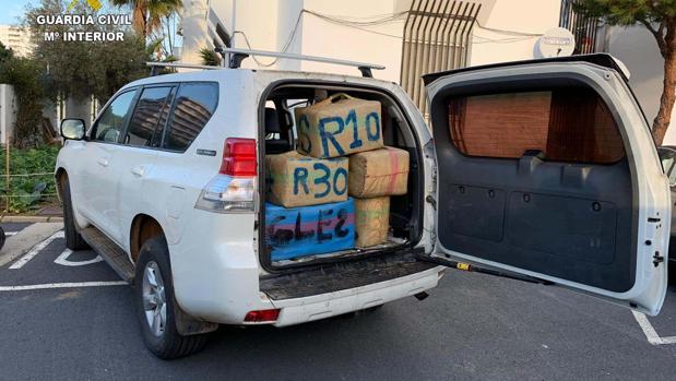 Traficantes se dan a la fuga en Punta Umbría tras ser sorprendidos en pleno desembarco de drogas