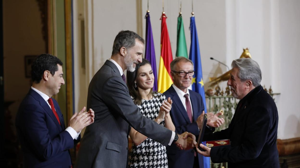 Entrega de las medallas de Bellas Artes en Córdoba