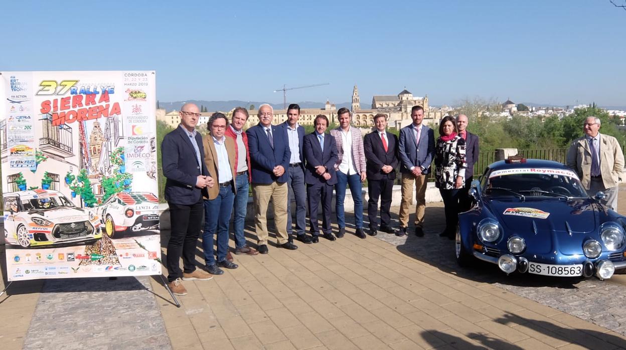 Autoridades, el lunes, durante la presentación del Rallye Sierra Morena