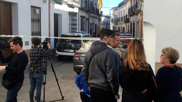 Alta para la mujer presuntamente acuchillada por su marido en Bollullos Par del Condado