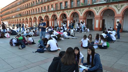 La Gymkhana Matemática en la plaza de la Corredera el año pasado