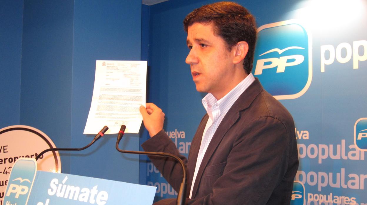 El alcalde en funciones de Ayamonte, Alberto Fernández, en una imagen de archivo