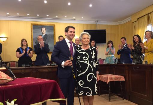 Fernando Priego revalida el cargo en Cabra