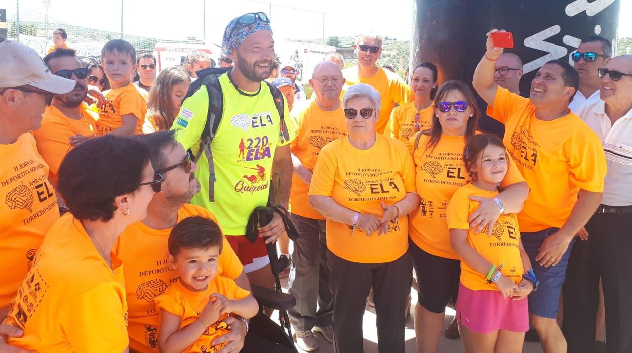 Decenas de personas recibieron a Miguel Ángel Palomino en Torredonjimeno