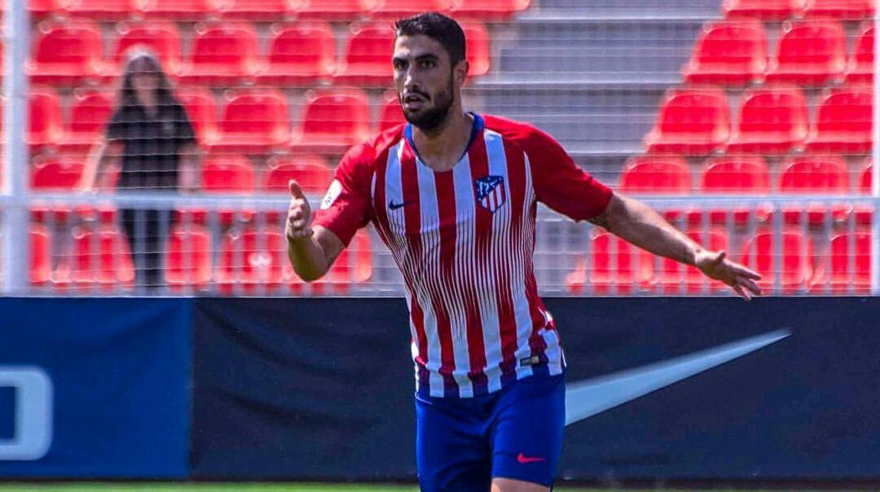 El central del Córdoba CF Víctor Ruiz