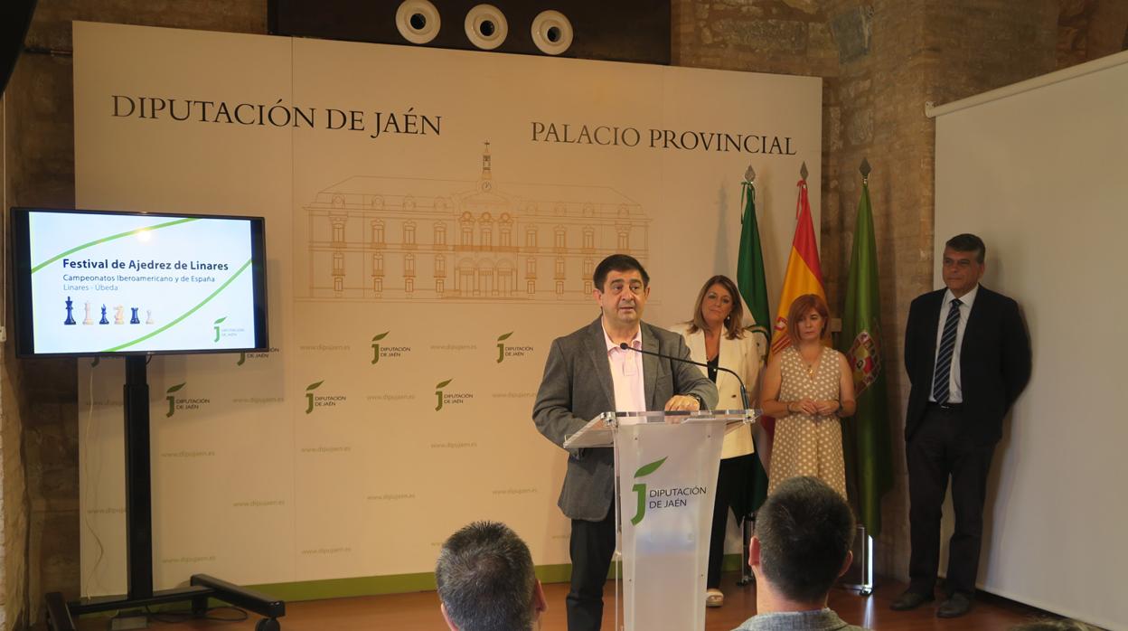 Presentación del festival de ajedrez en la Diputación de Jaén