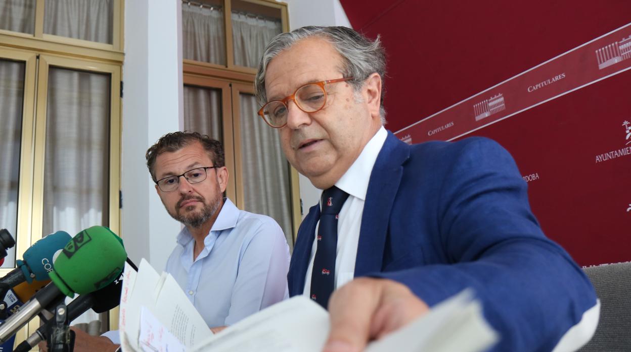 David Dorado y Salvador Fuentes, ayer en rueda de prensa