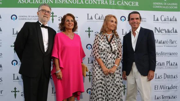 Los Aznar cumplen con la tradicional cruzada contra el cáncer en Marbella