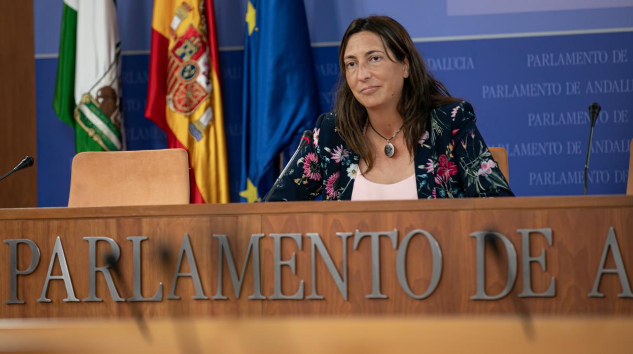 La número dos del PP andaluz, Loles López, este jueves en el Parlamento