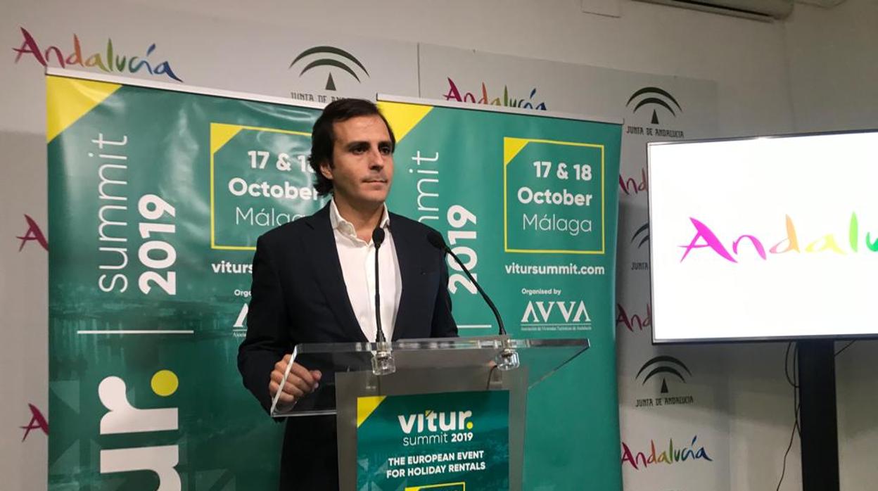 El presidente de la Asociación de Viviendas Turísticas, Carlos Pérez-Lanzac