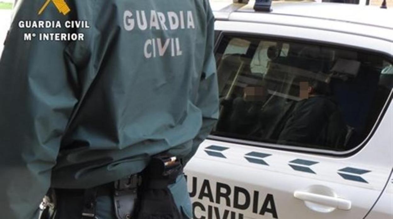 La Guardia Civil investiga qué le pudo suceder al fallecido aquella noche
