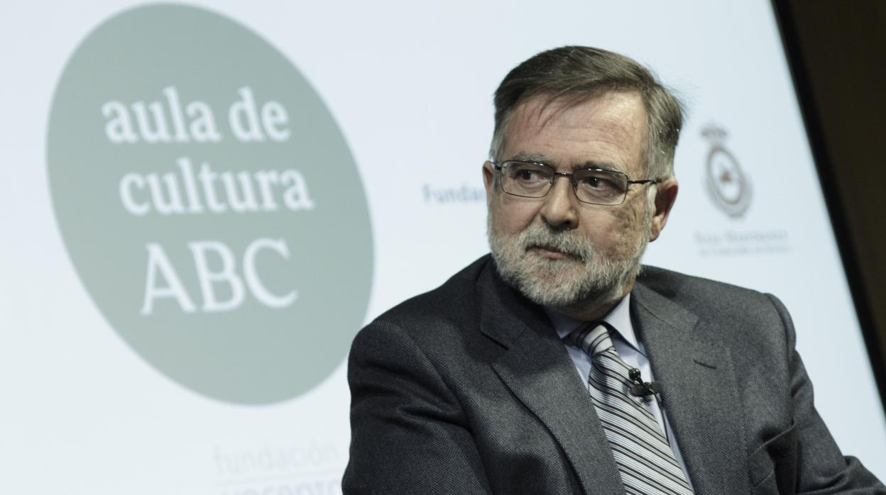 José Calvo Poyato, durante un acto cultural de ABC