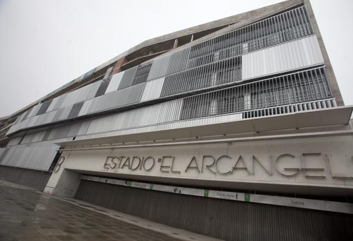 Oficinas en la preferencia del estadio El Arcángel