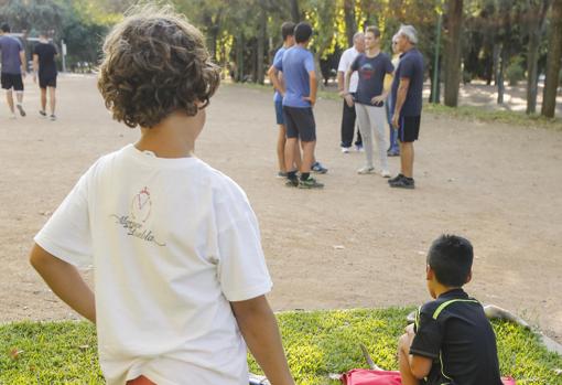 Dos alumnos en el entrenamiento de la Escuela de Tauromaquia
