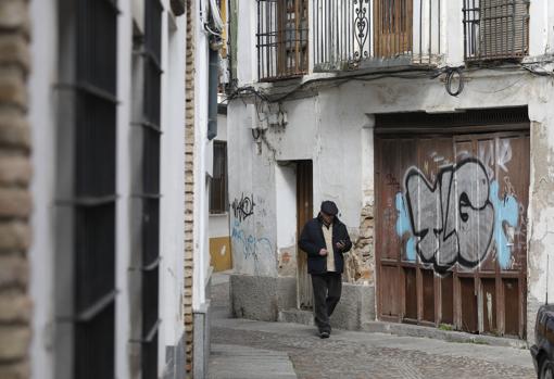 Inmuebles cerrados en la calle Armas