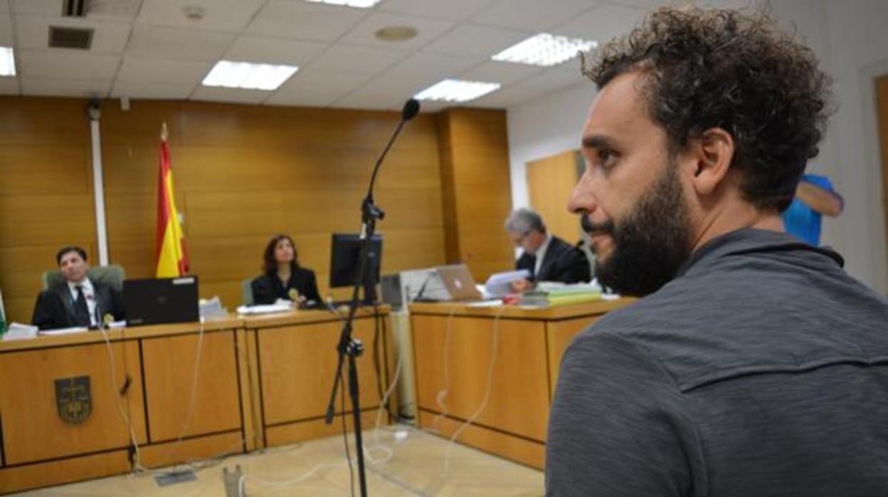 Jesús Candel (Spiriman) durante el juicio por injurias a la expresidenta andaluza, Susana Díaz.