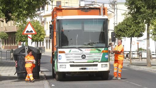 Trabajadores de Sadeco, en Alcolea