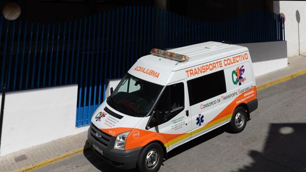 Un fallecido y una mujer herida grave en un accidente de tráfico en Motril