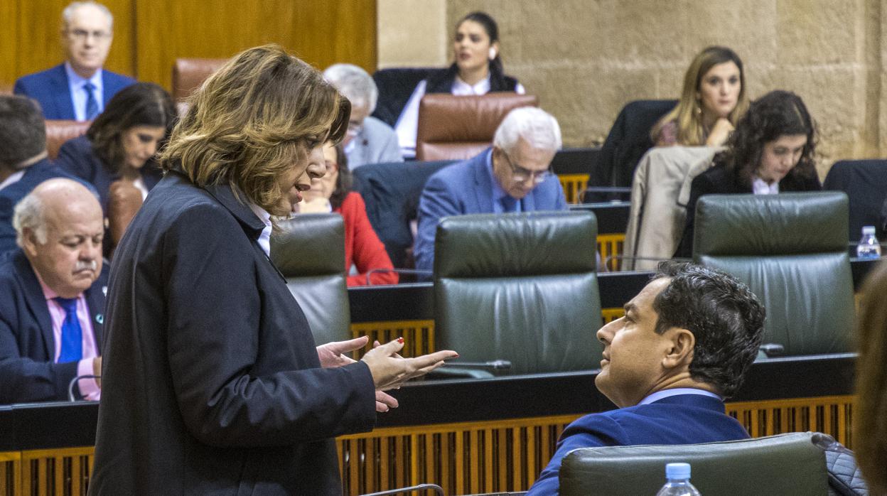 Susana Díaz y Juanma Moreno, en el Parlamento de Andalucía