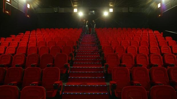 Cinesur El Tablero Córdoba lleva el cine a personas con discapacidad auditiva y visual mediante una «app»