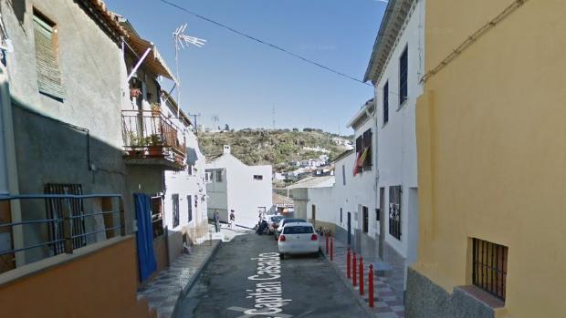 Consternación en Pinos Puente por la muerte a tiros de un joven de la localidad