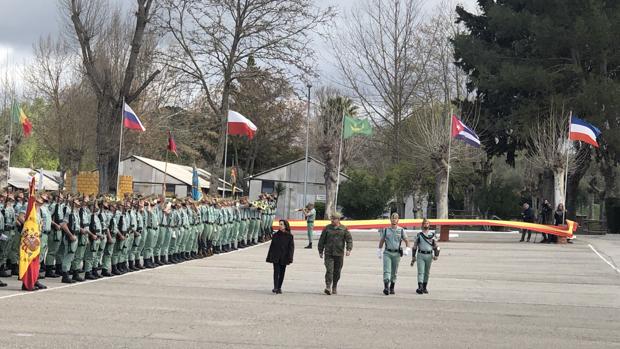 El Gobierno asegura que «estudiará» distinguir a la Legión con la Laureada de San Fernando