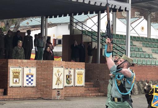 El Tercio Alejandro Farnesio celebró un «sábado legionario» para honrar a sus caidos presidido por la ministra de Defensa