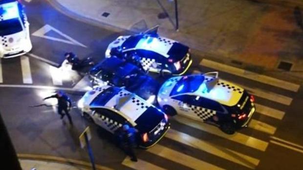 Pasa a disposición judicial el primero de los detenidos por el tiroteo del pasado viernes en Granada