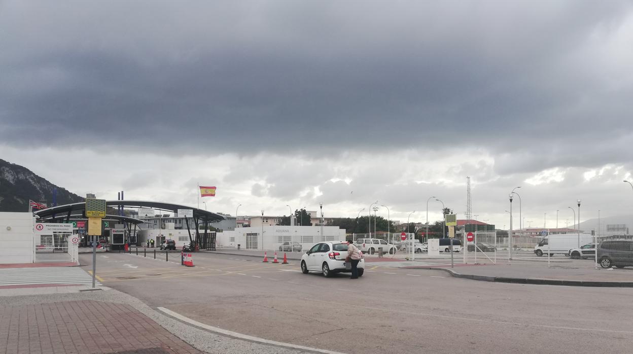 Imagen de estos días de la Aduana prácticamente desierta