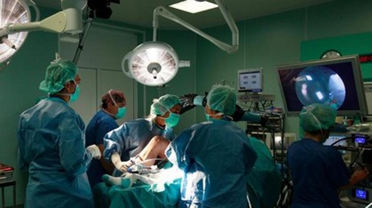 Operación en un hospital privado de Andalucía