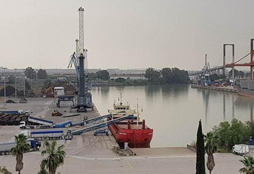 Imagen del puerto de Sevilla