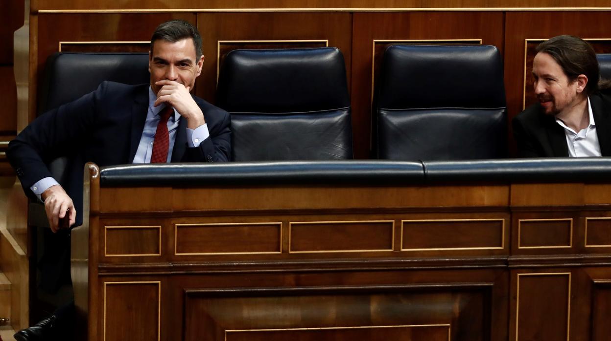 Pedro Sánchez y Pablo Iglesias, en el Congreso de los Diputados
