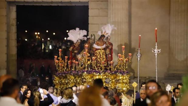 La Conferencia Episcopal prepara un protocolo para poder celebrar procesiones en la calle